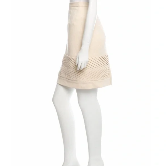 CAROLINA HERRERA Vintage Tiered Pencil Skirt - Picture 2 of 7